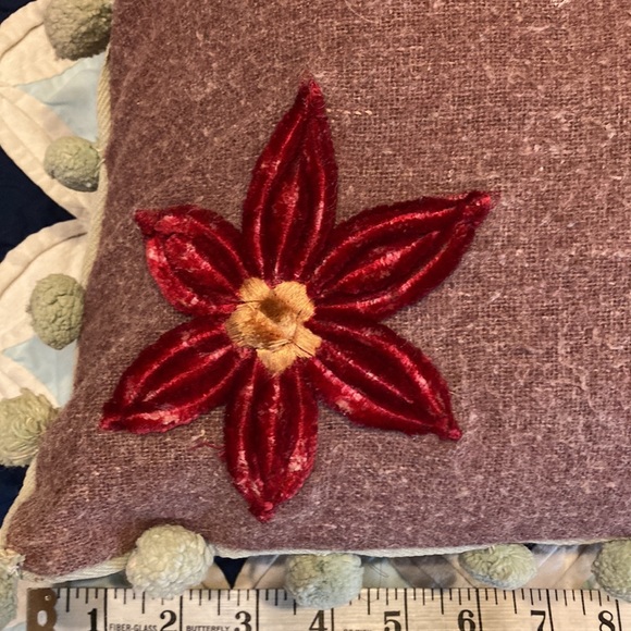 Anthropologie decorative pillow - Picture 4 of 8